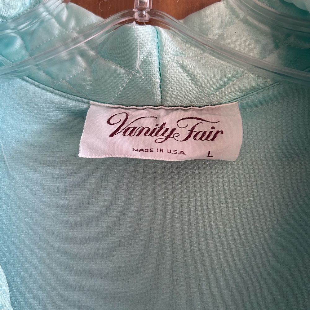 Vanity Fair Wrap-around Full Length Robe Size L - Picture 2 of 6